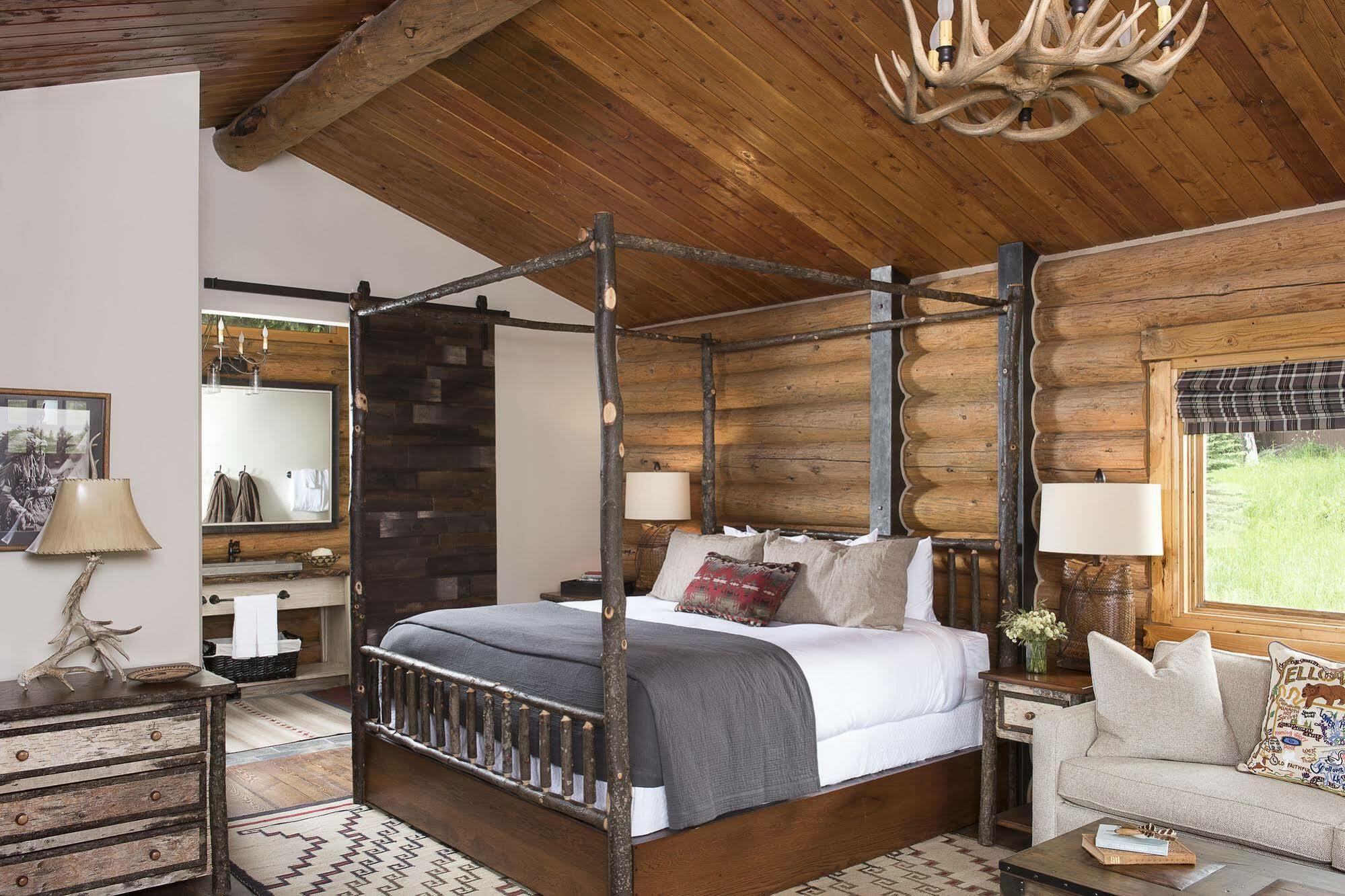 Lone Mountain Ranch 3*